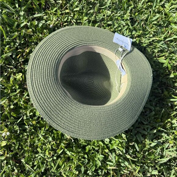 Olive Green Fedora with Chain Trim Detailing - NWT - Adjustable Hat Size